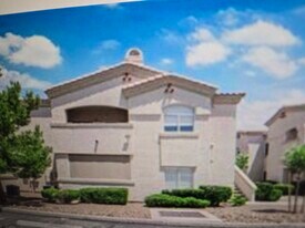 6480 Annie Oakley Dr in Las Vegas, NV - Building Photo