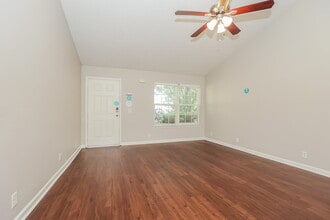 7140 S Hampton Blvd in Nashville, TN - Building Photo - Building Photo