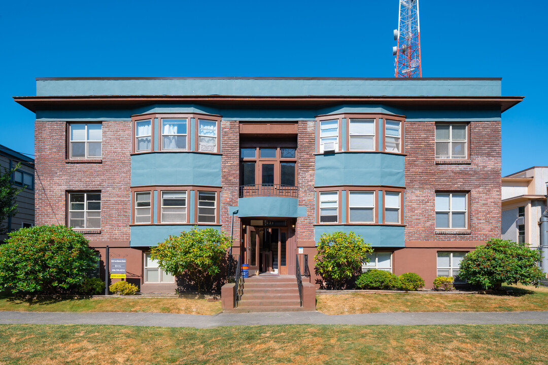 1421 On Queen Anne Apartments in Seattle, WA - Foto de edificio