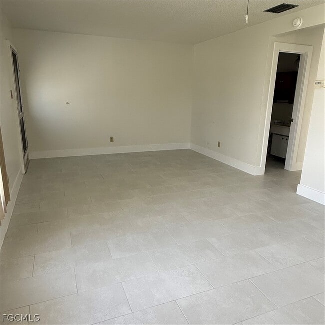 property at 26 Hamlin Ct