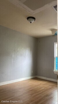 3104 Burkett St. photo'