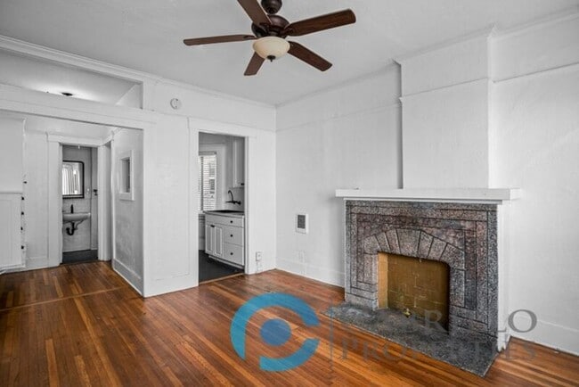 415 Juniper St in San Diego, CA - Building Photo - Building Photo