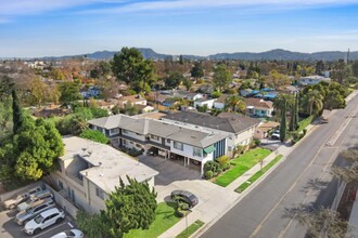 6120 Radford Ave in North Hollywood, CA - Building Photo - Building Photo