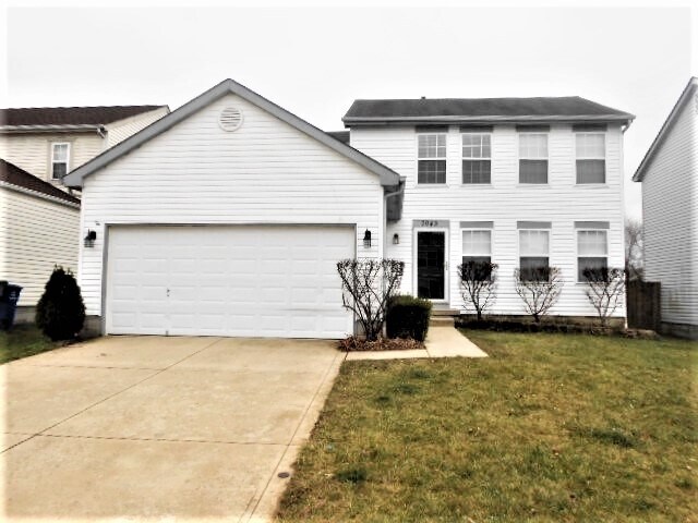7043 Bryemar Dr in Reynoldsburg, OH - Building Photo