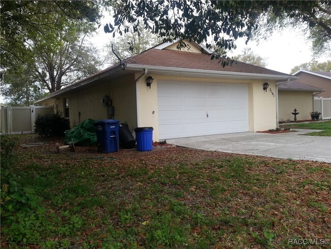 3141 S Blackmountain Dr in Inverness, FL - Building Photo - Building Photo