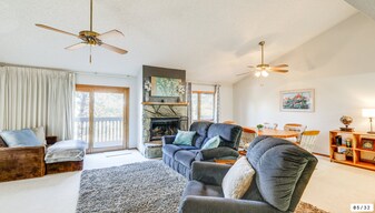 2665 N Valley View Rd, Unit 10124 in Flagstaff, AZ - Building Photo