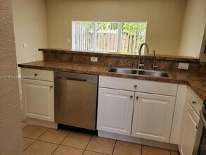 3375 NE 15th Dr in Homestead, FL - Building Photo - Building Photo