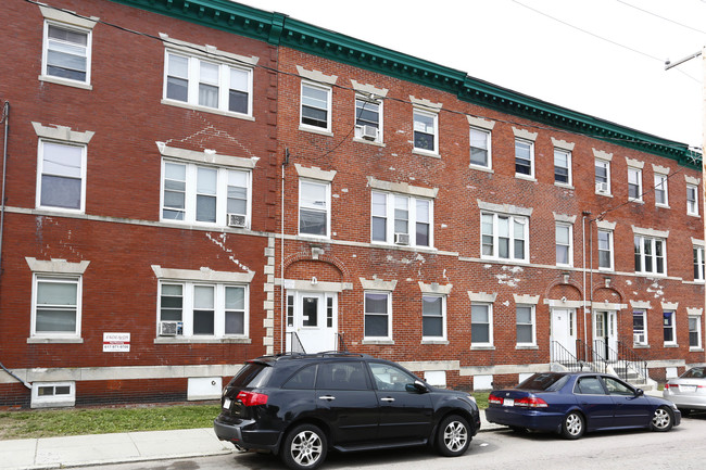 70 Bragdon St in Boston, MA - Foto de edificio - Building Photo