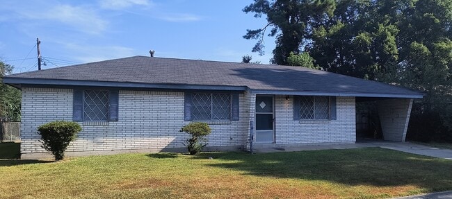 property at 4809 Kisatchie Ave