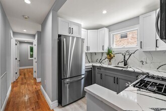 264-52 73rd Ave in Queens, NY - Building Photo - Building Photo