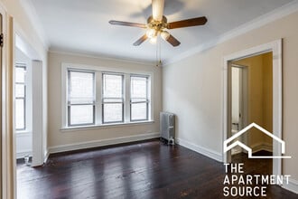 4647 N Paulina St, Unit 101 in Chicago, IL - Foto de edificio - Building Photo