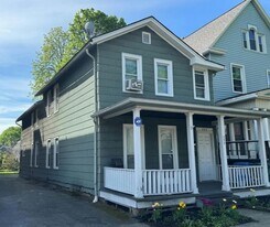 353 Gregory St, Unit Up in Rochester, NY - Building Photo