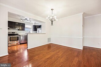 5713 Brewer House Cir in North Bethesda, MD - Building Photo - Building Photo