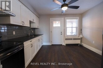 348 Simcoe St in Peterborough, ON - Building Photo - Building Photo