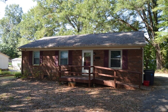 property at 860 Opal St