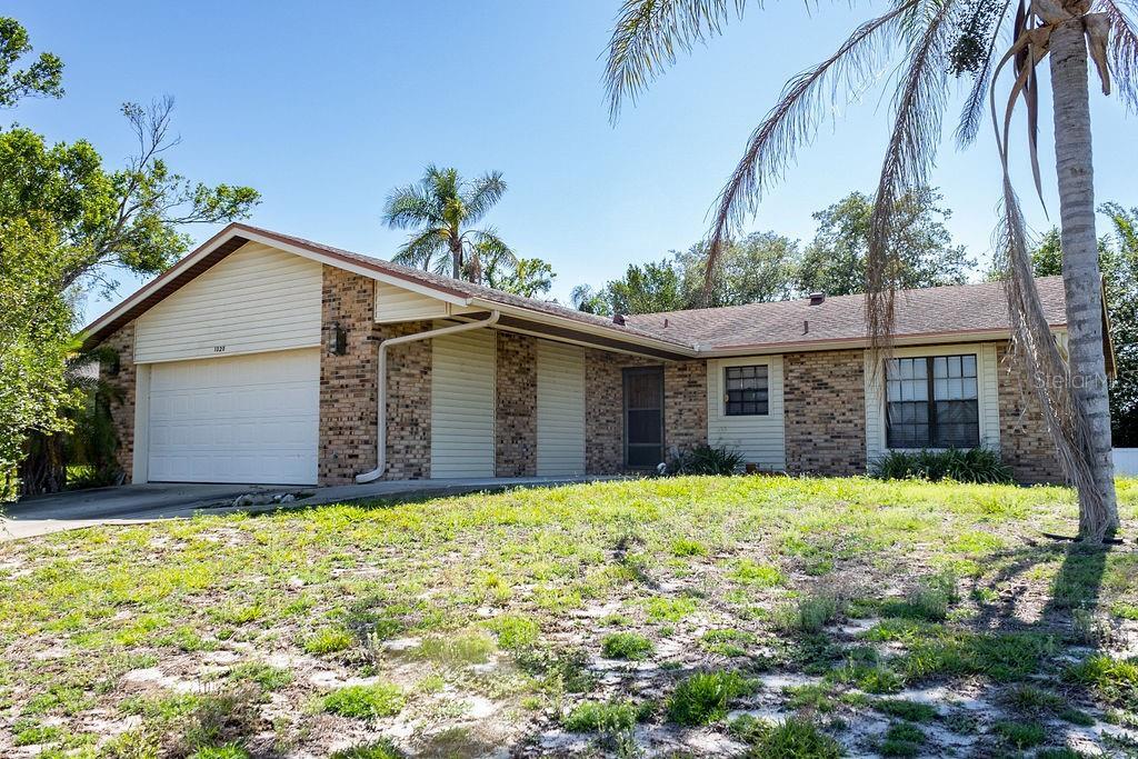 1320 Humphrey Blvd in Deltona, FL - Building Photo
