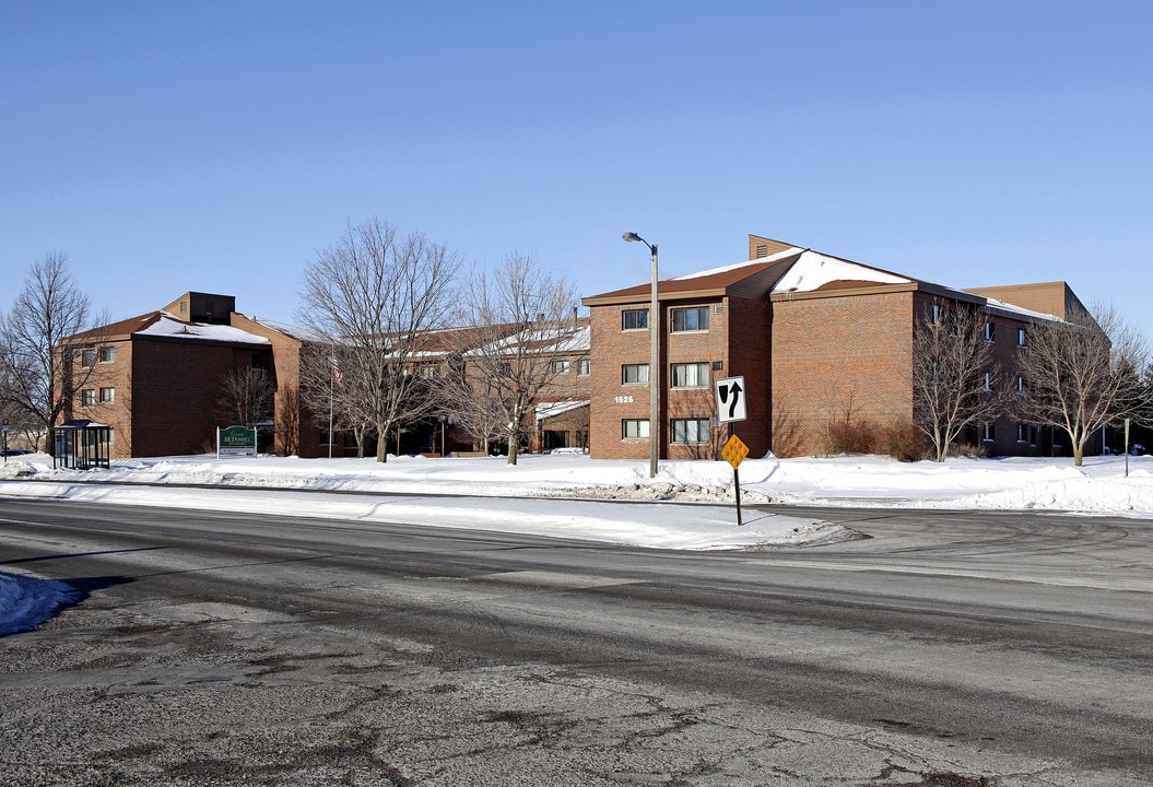 Grace Mcdowall Apartment in St. Cloud, MN - Foto de edificio