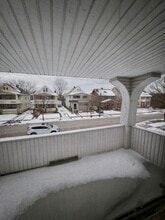 2027 Chesterland Ave, Unit Up in Lakewood, OH - Foto de edificio - Building Photo