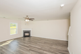 1025 Winter Wy in Lexington, SC - Building Photo - Building Photo