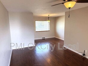 3025 NW 67th St in Oklahoma City, OK - Building Photo - Building Photo