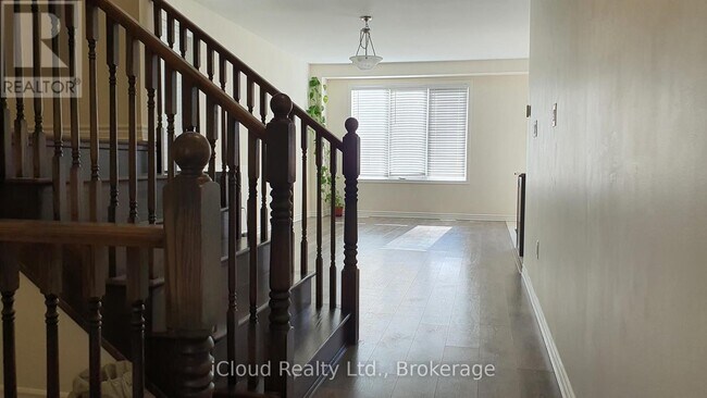 84 Callandar Rd in Brampton, ON - Building Photo - Building Photo