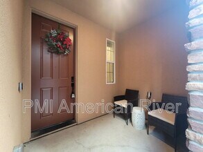 4371 Garonne Walk in Sacramento, CA - Building Photo - Building Photo