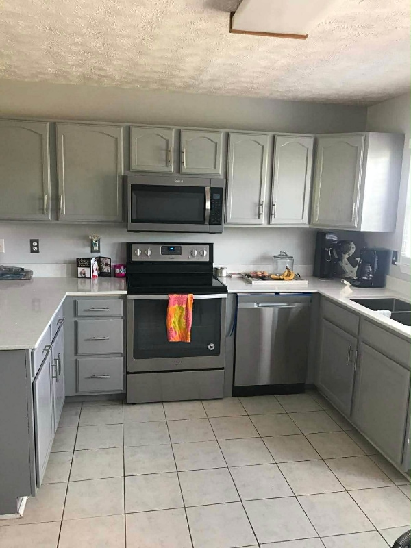 644 Beaverview Dr in Bristol, VA - Foto de edificio - Building Photo