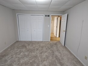 712 N Jackson St in Crown Point, IN - Foto de edificio - Building Photo