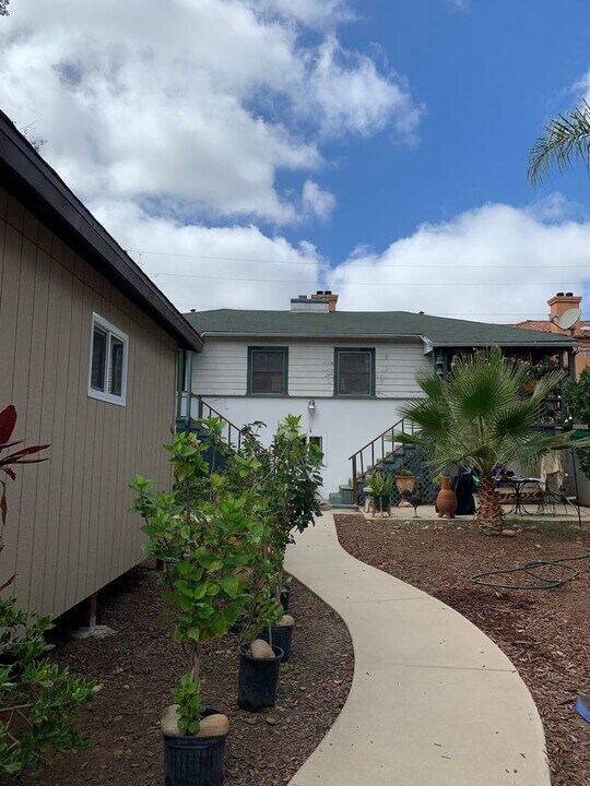 3718 8th Ave in San Diego, CA - Building Photo