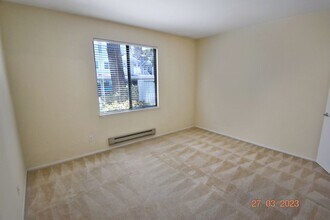 125 Schooner Ct in Richmond, CA - Building Photo - Building Photo