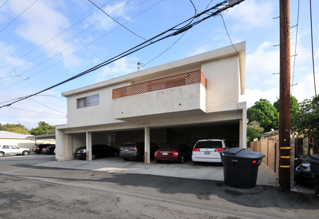 1516 Stanford St in Santa Monica, CA - Building Photo - Building Photo