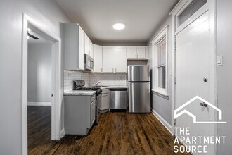 6259 N Lakewood Ave in Chicago, IL - Foto de edificio - Building Photo