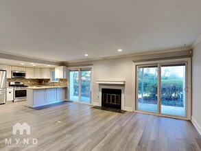 31 Matawan Cir in Smyrna, GA - Building Photo - Building Photo