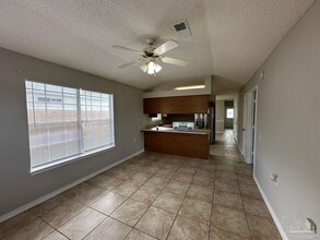 4067 Glenway Dr in Pensacola, FL - Building Photo - Building Photo