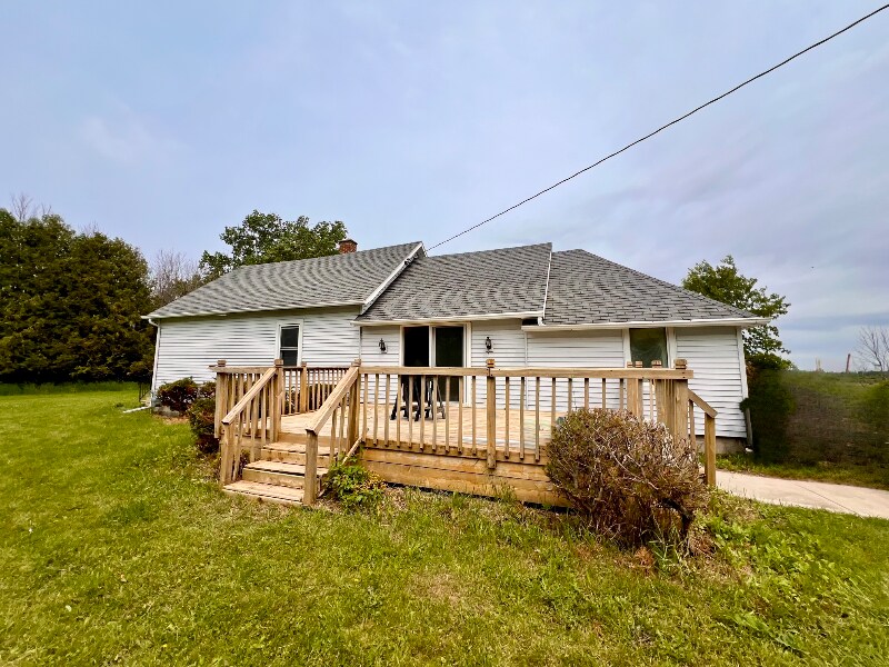 3495 Caboose Ln in Green Bay, WI - Building Photo