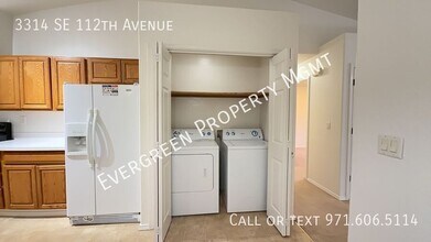 3314 SE 112th Ave in Portland, OR - Building Photo - Building Photo