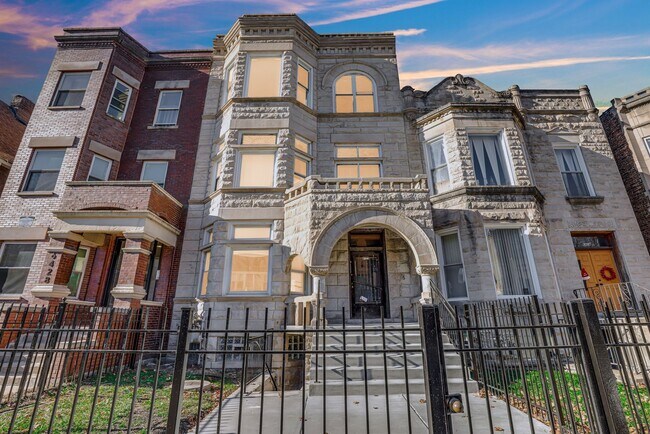 property at 6426 S Ingleside Ave