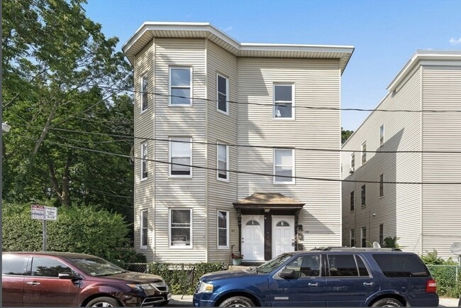 39 Hayes St in Cambridge, MA - Building Photo - Building Photo