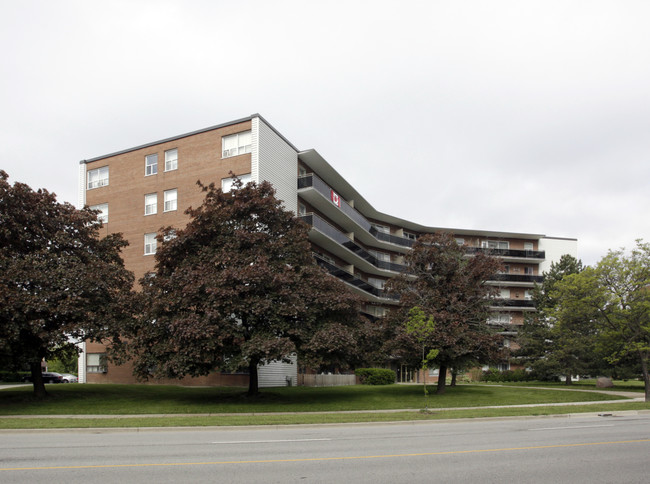 Vawel Apartments in Toronto, ON - Building Photo - Building Photo