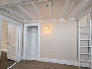 145 Main St, Unit 6 in Newmarket, NH - Foto de edificio - Building Photo