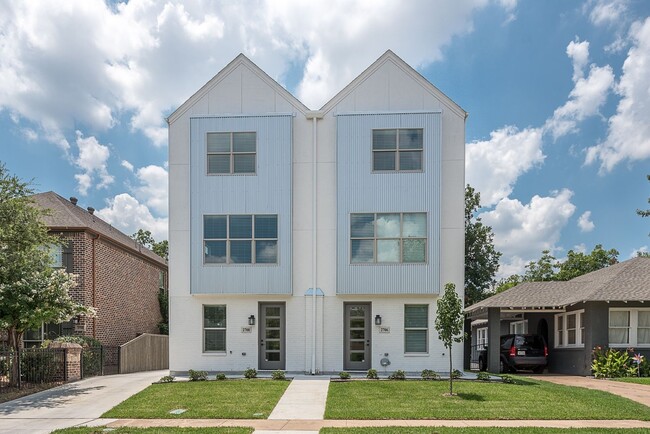 property at 2706 Lubbock Ave