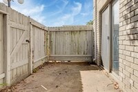 7611 Cambridge St photo'