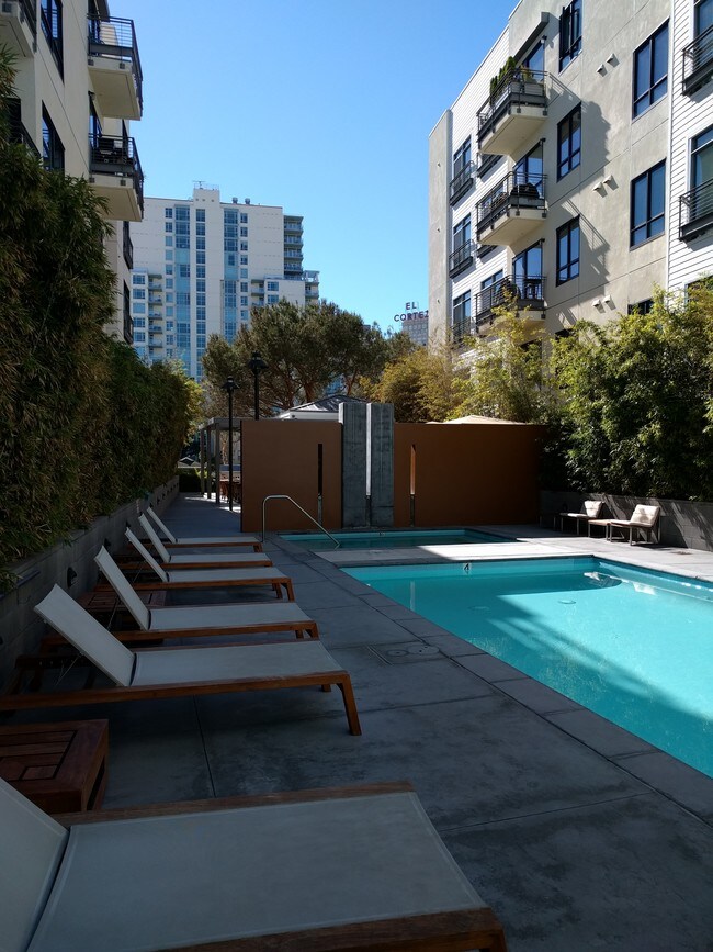 889 Date St-Unit -247 in San Diego, CA - Building Photo - Building Photo