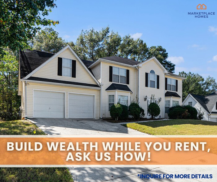 8225 McKenzie Pl in Lithonia, GA - Building Photo