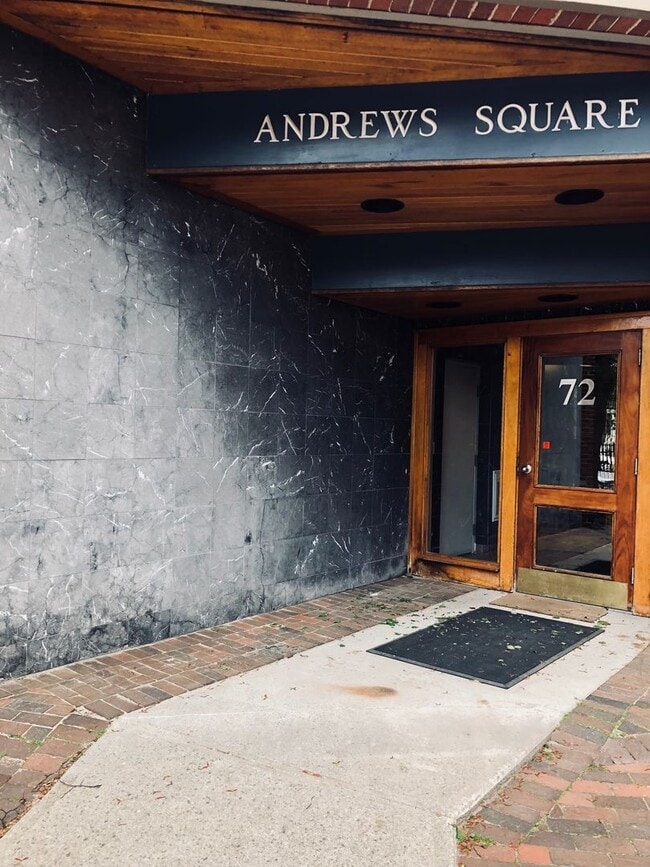 72 Pine St in Portland, ME - Building Photo - Building Photo