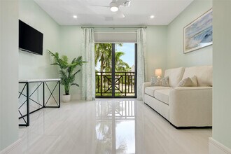 1575 S Ocean Ln in Fort Lauderdale, FL - Building Photo - Building Photo