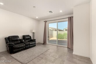 3022 Hayden Rose Ave in San Tan Valley, AZ - Building Photo - Building Photo