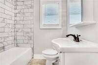 1416 Columbia Dr photo'