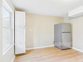 9042 Maple Grove Rd in Windham, OH - Building Photo - Building Photo