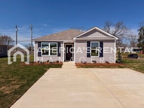 14301 Buttercup Wy in Tuscaloosa, AL - Building Photo - Building Photo